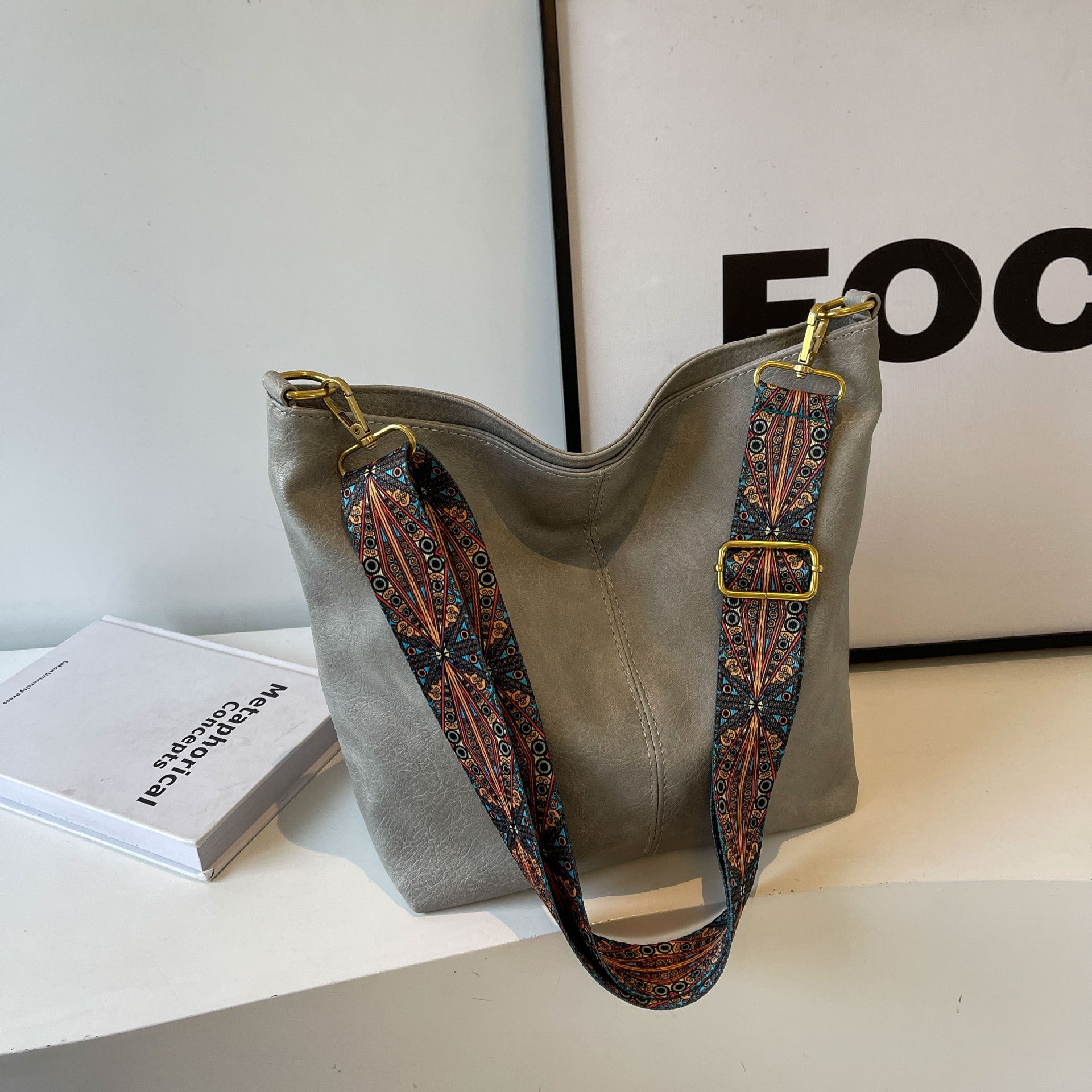 Fashion Large Capacity Bag Women's Crossbody Bucket Bag