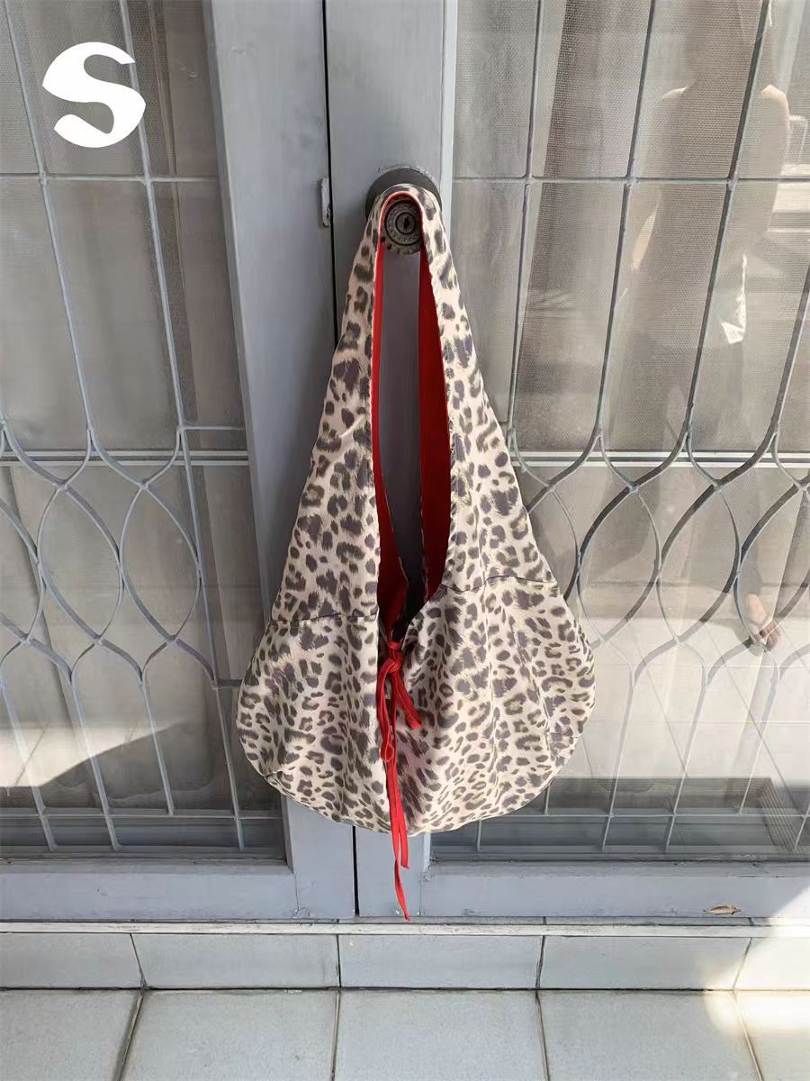 Retro Tote Bag Women's Fashion Leopard Print Large Capacity Shoulder Bag