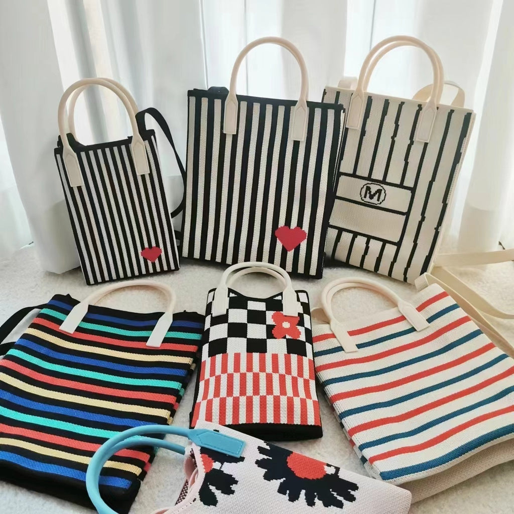 Women's Crossbody Small Cute And Lightweight Four Seasons Striped Handbag