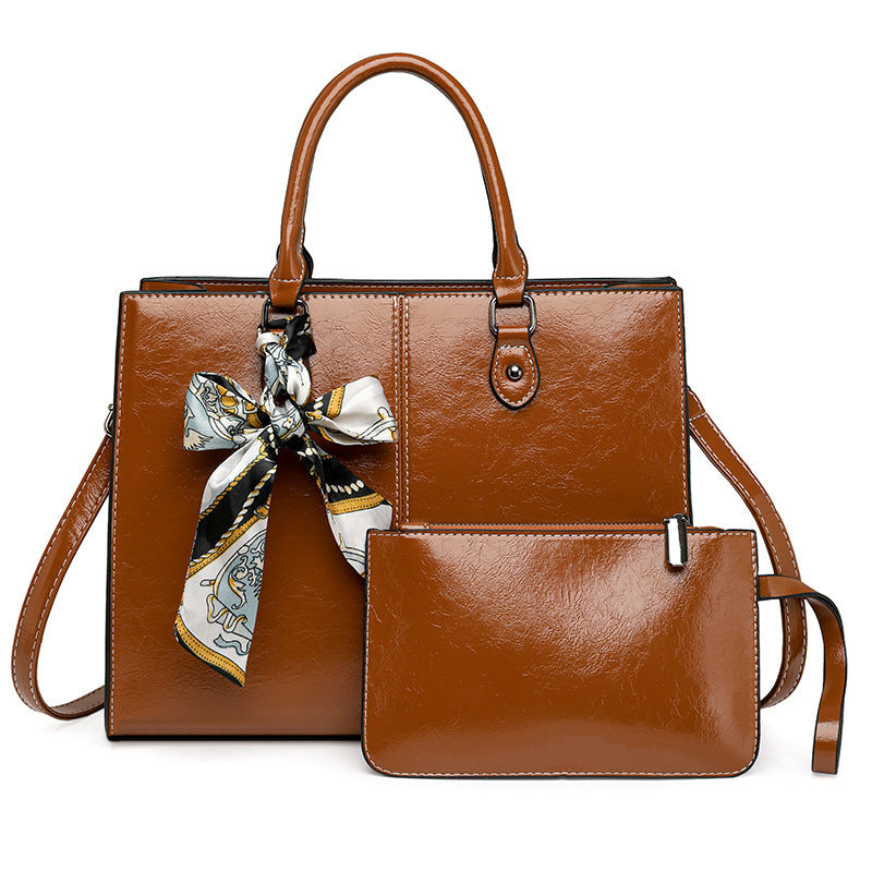 Oil Wax Women's Shoulder Messenger Bag