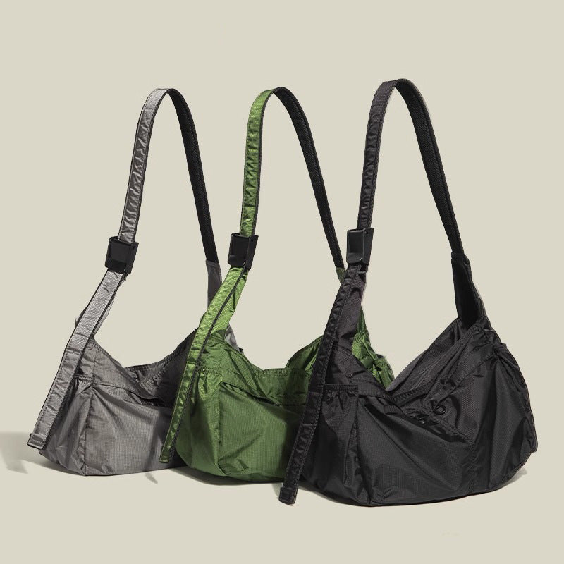 Large Capacity Casual Shoulder Nylon Waterproof Sports Style Messenger Bag