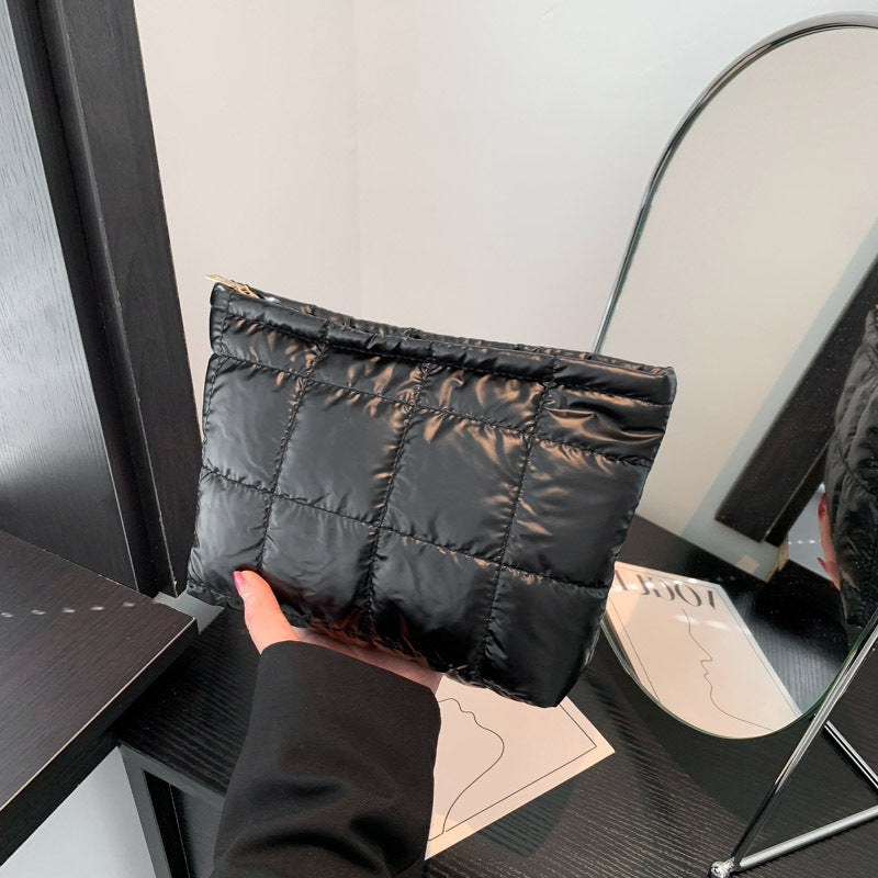 Simple All-match Plaid Embroidery Thread Clutch