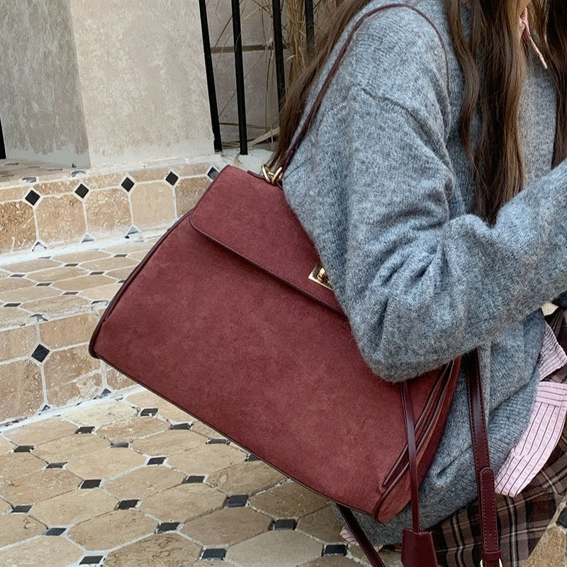 Commuter's All-matching Shoulder Messenger Bag Suede Portable