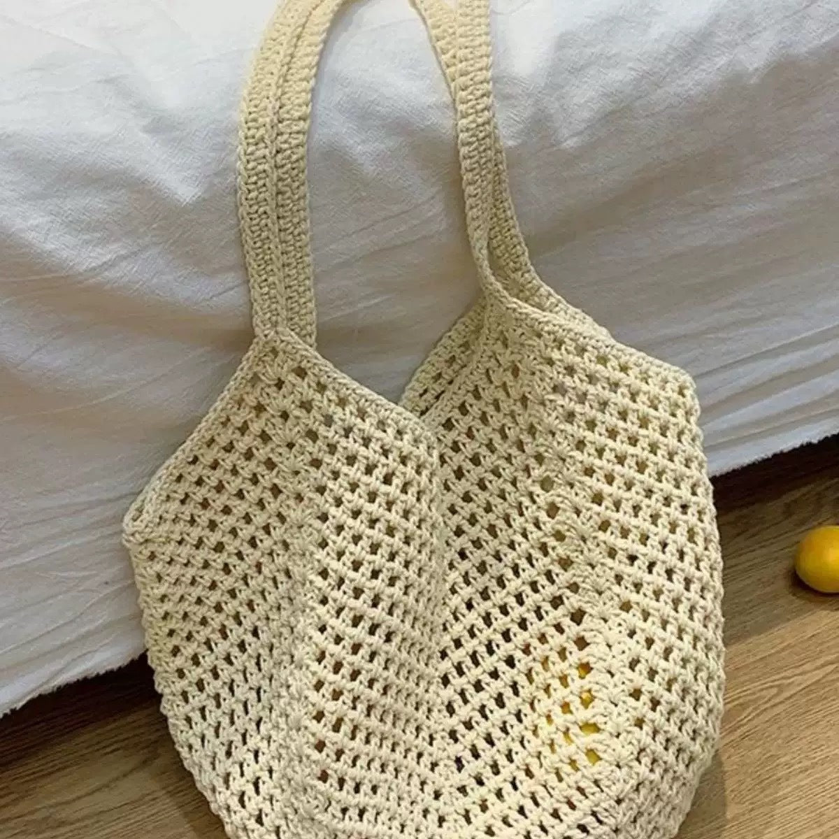 Hand-woven Tote Hollow Holiday Straw Beach Casual Shoulder Bag