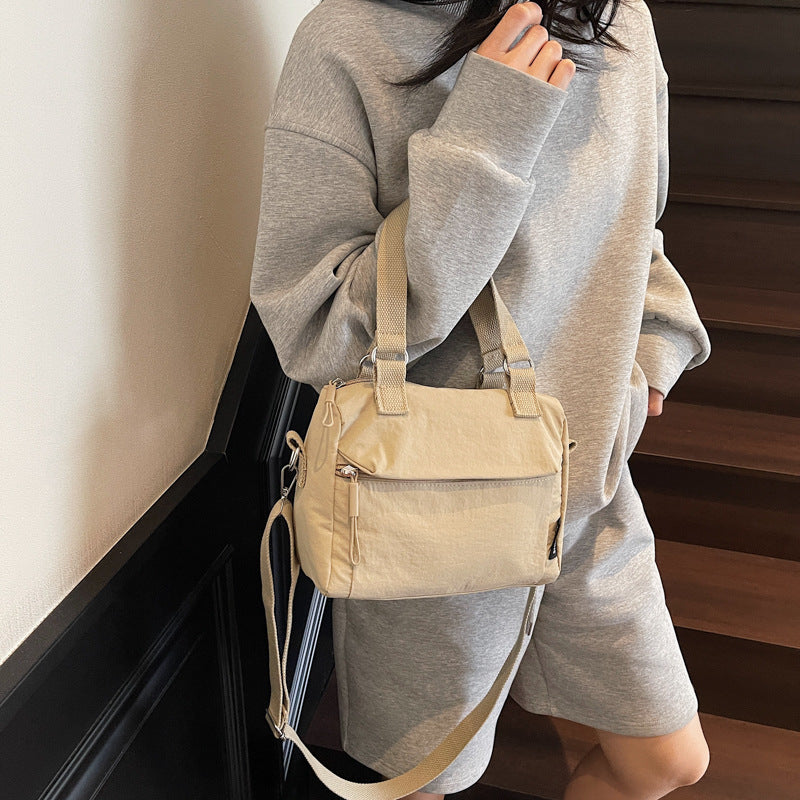 One Shoulder Crossbody Lightweight And Large Capacity Commuter Hand-carrying Bag
