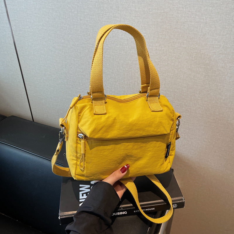 One Shoulder Crossbody Lightweight And Large Capacity Commuter Hand-carrying Bag