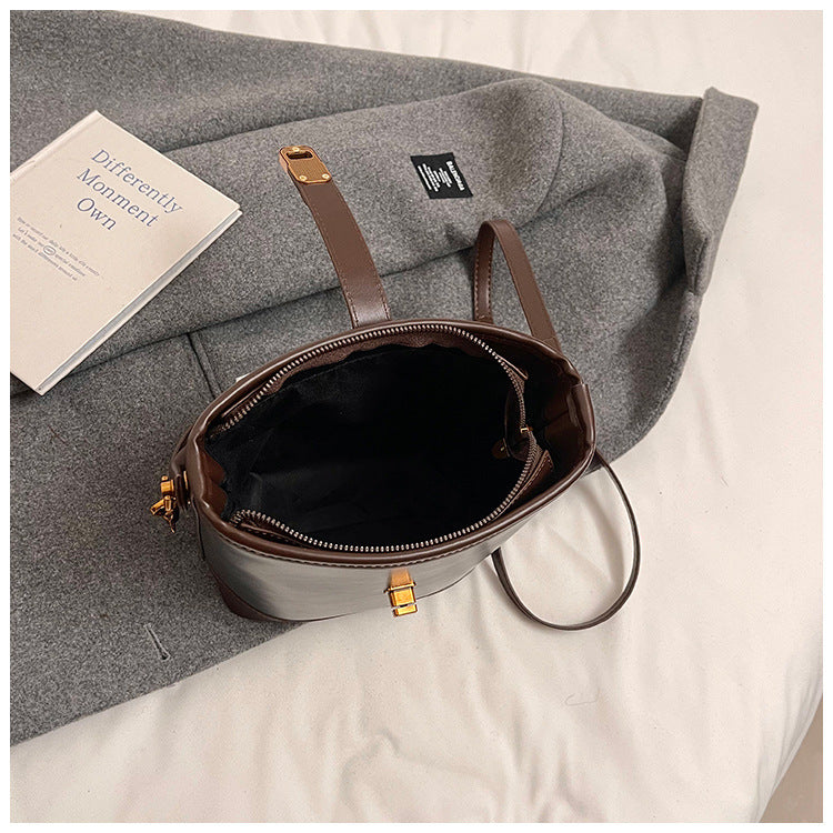 Women's High-grade Handbag Autumn And Winter New Fashion