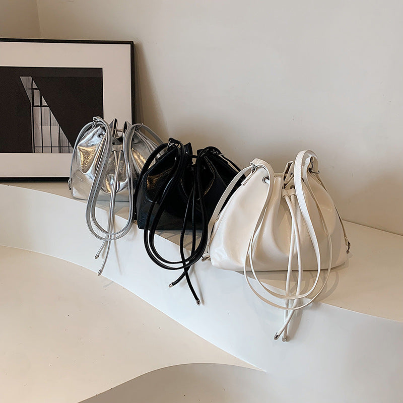 New Simple Fashion Large-capacity Bucket Bag