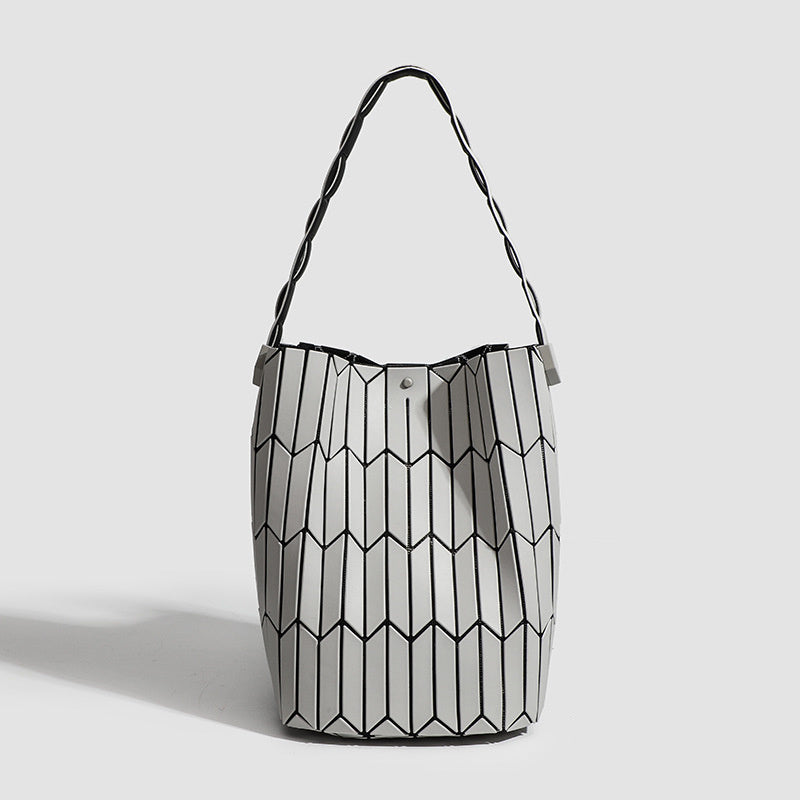 Geometric Rhombus Color Matching Shoulder Bag