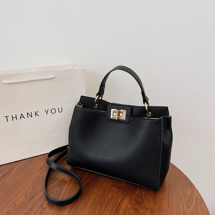 Large Capacity Simple Stylish Good Texture Commuter Messenger Bag