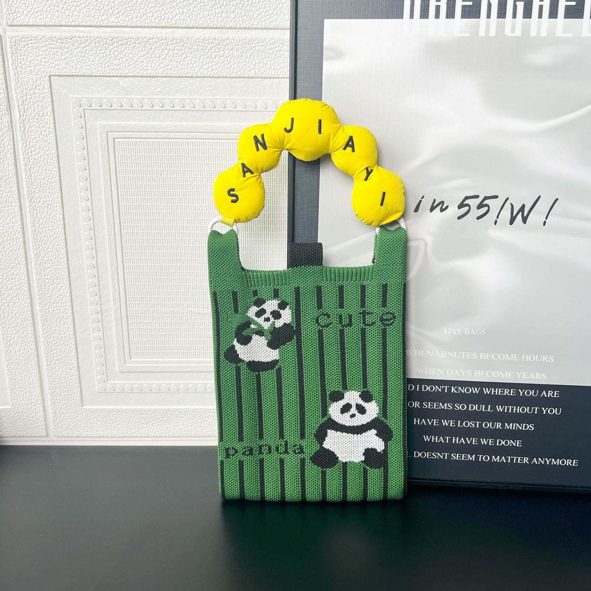 Cute Cartoon Knitted Bag Fashion All-match Messenger Bag High Sense Hand-carrying Shoulder Bag