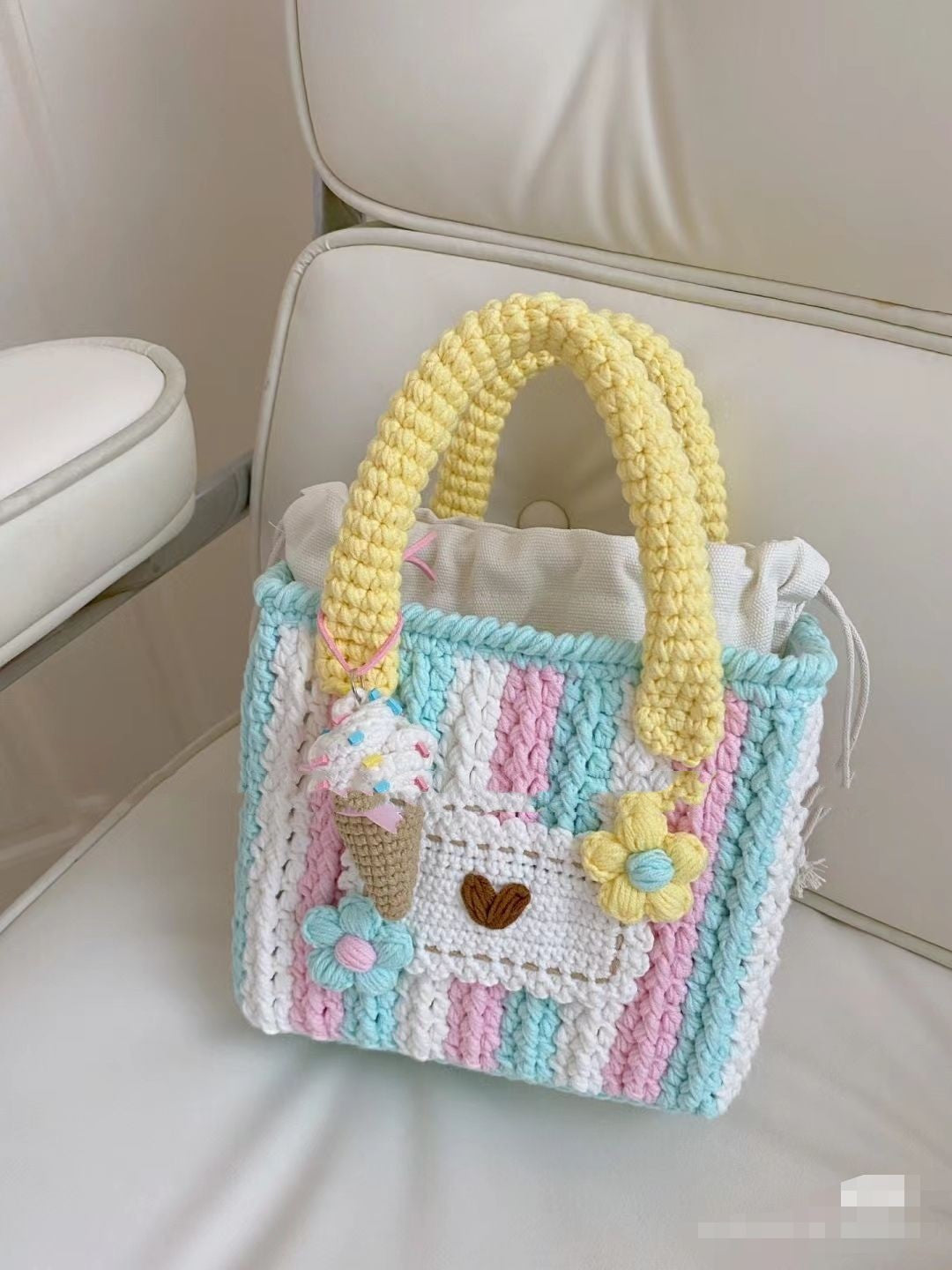 Finished Crocheted Dopamine Hand-woven Bag